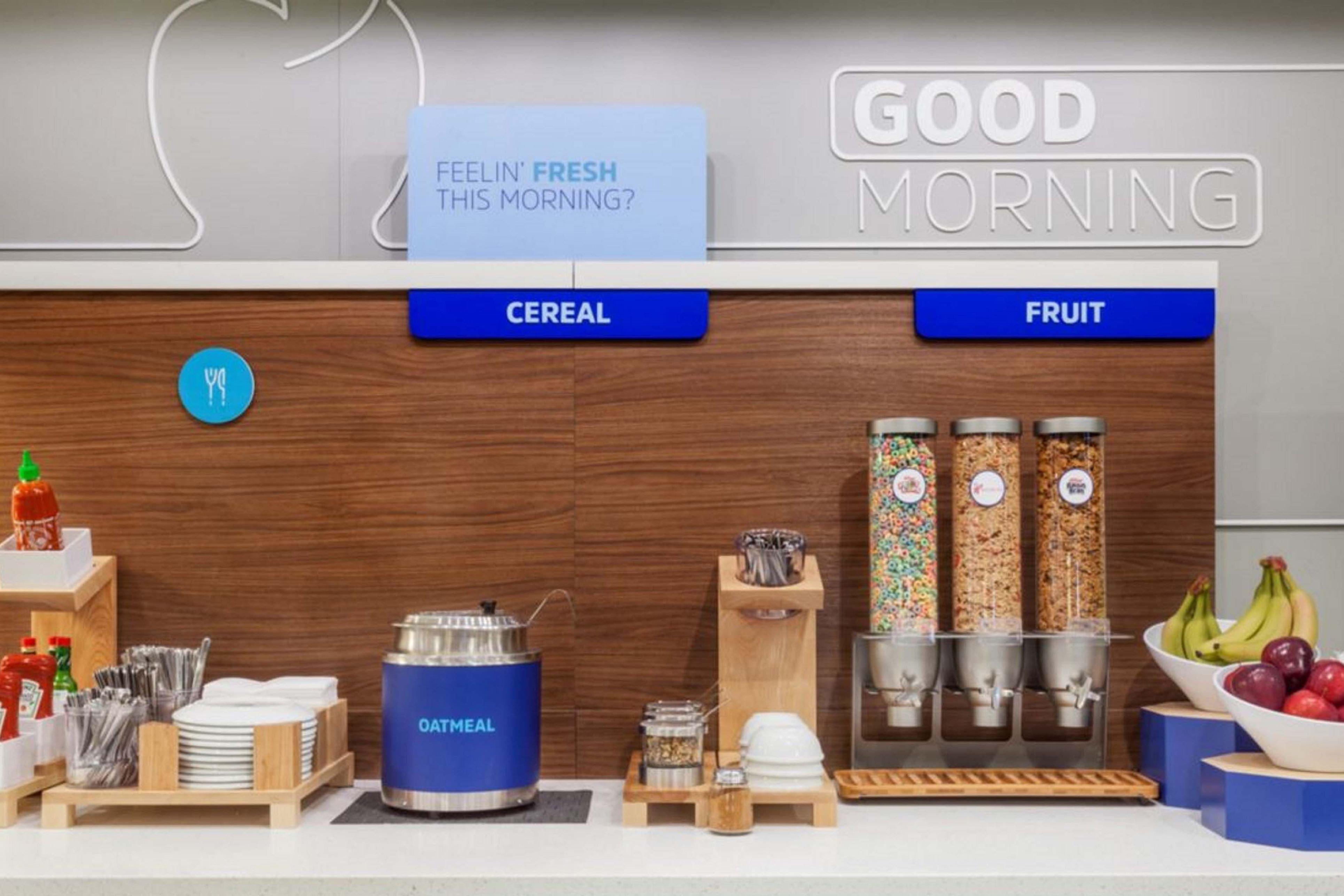 Holiday Inn Express Hotel & Suites Marshall By Ihg Ngoại thất bức ảnh