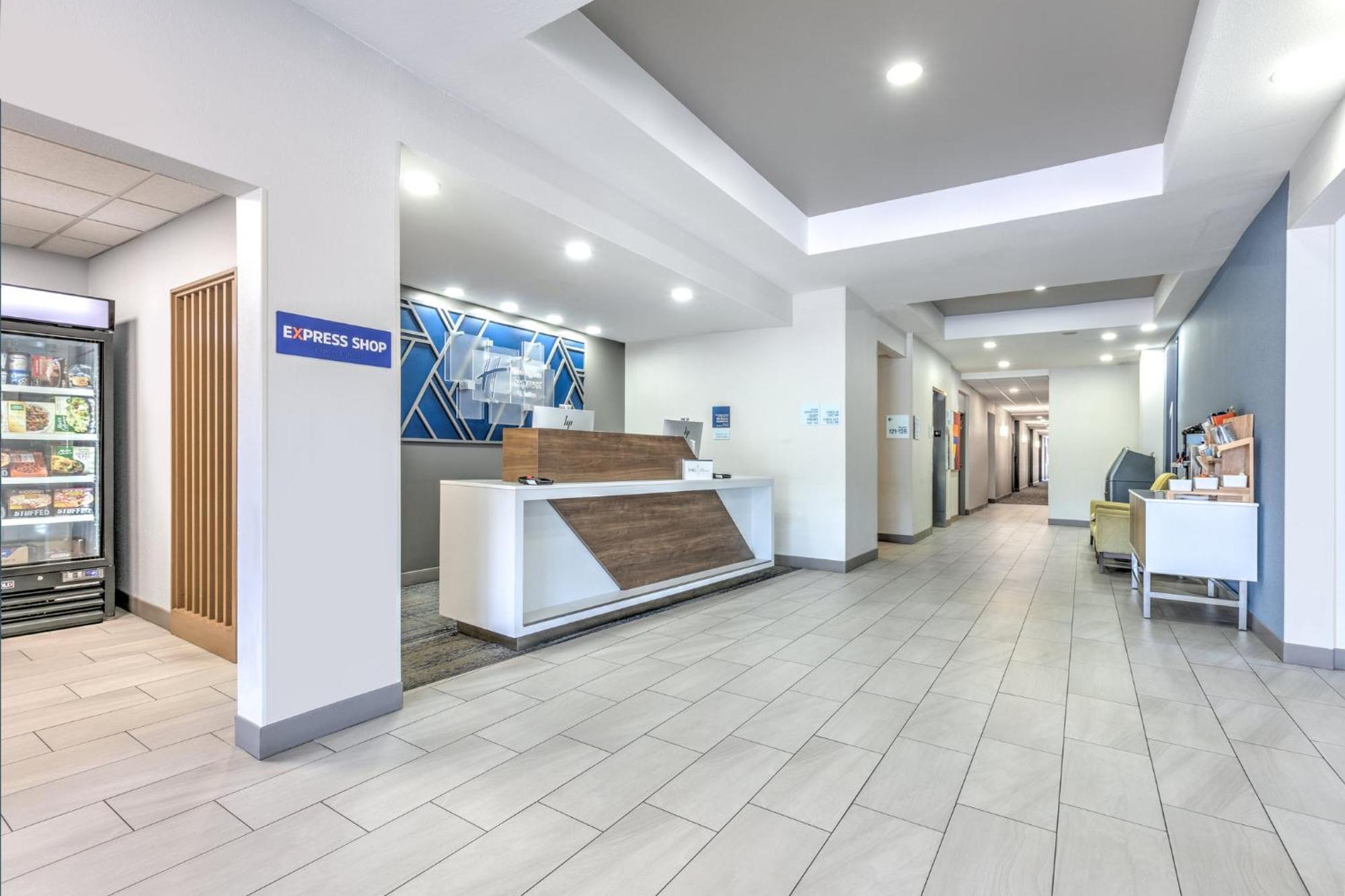 Holiday Inn Express Hotel & Suites Marshall By Ihg Ngoại thất bức ảnh
