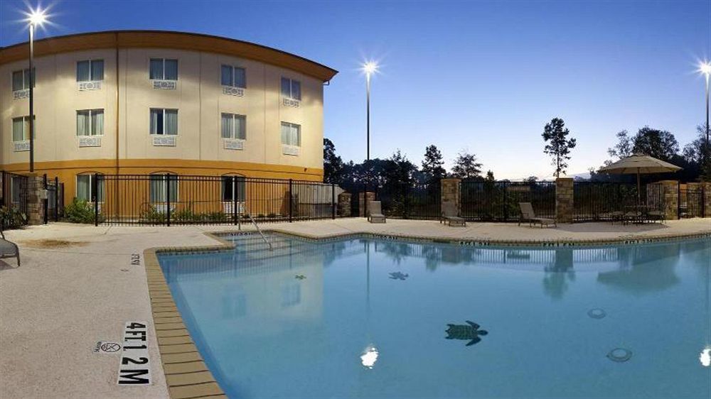 Holiday Inn Express Hotel & Suites Marshall By Ihg Ngoại thất bức ảnh